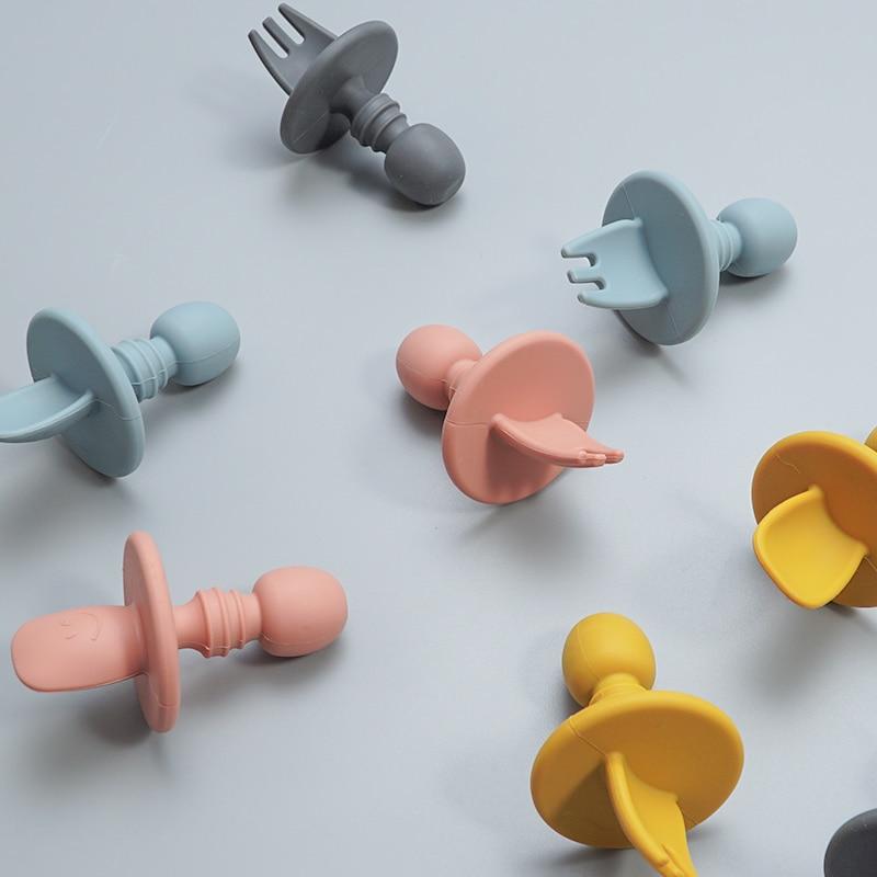 CuttieSpoon™ | Cuillère et fourchette pour bébé | Maman - Bebesensas